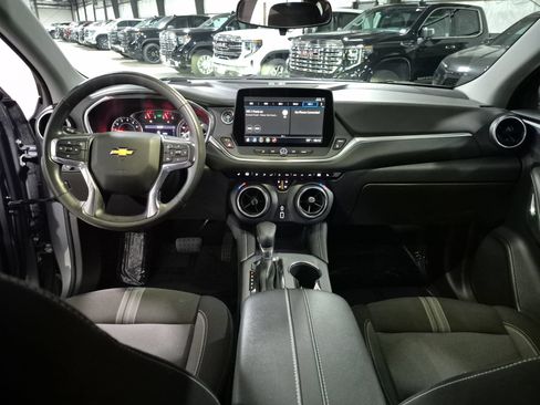 Certified 2025 Chevrolet Blazer LT AWD/4WD image 20