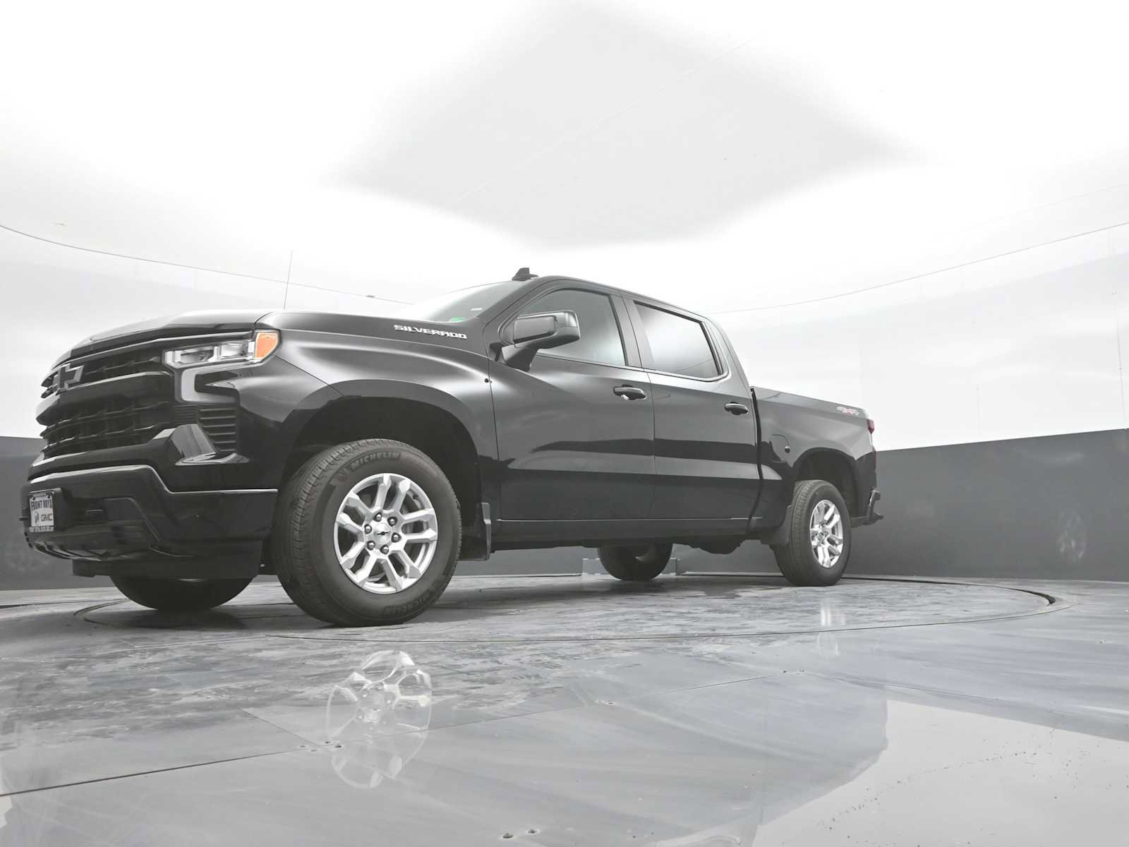 Used 2026 Chevrolet Silverado 1500 RST AWD/4WD image 37