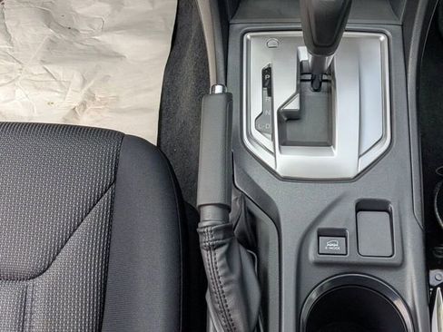 Certified 2023 Subaru Crosstrek 2.0i AWD/4WD image 17