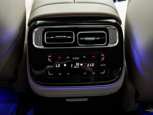 Used 2023 Mercedes-Benz S 580 4MATIC Sedan image 23