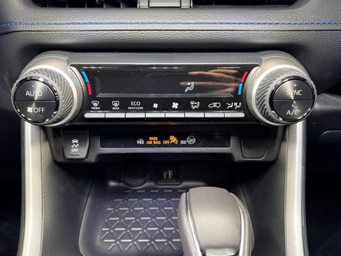 Certified 2025 Toyota RAV4 SE AWD/4WD image 37