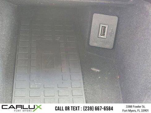 Used 2019 Lincoln Nautilus Select image 29