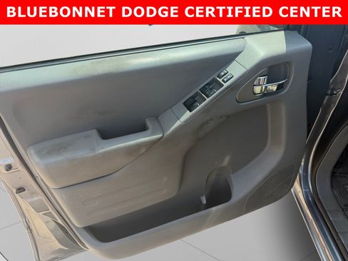 Used 2019 Nissan Frontier SV RWD image 10