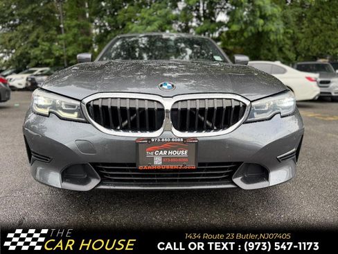 Used 2021 BMW 330i xDrive Sedan w/ Convenience Package AWD/4WD image 13