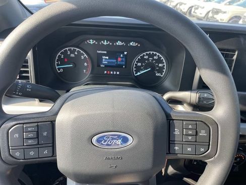 New 2026 Ford F350 XLT w/ FX4 Off-Road Package AWD/4WD image 12