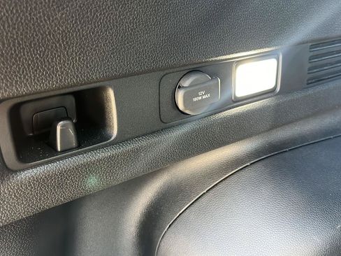 Used 2025 Honda CR-V Sport image 25