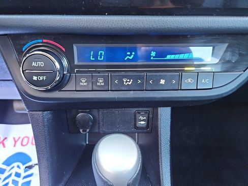 Used 2014 Toyota Corolla S FWD image 18