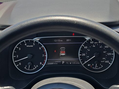Used 2024 Nissan Rogue S FWD image 14