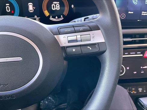 Certified 2025 Hyundai Tucson SEL image 22