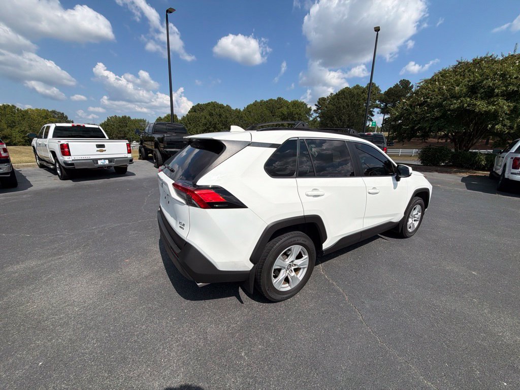 Used 2019 Toyota RAV4 XLE w/ All Weather Liner Package AWD/4WD image 15