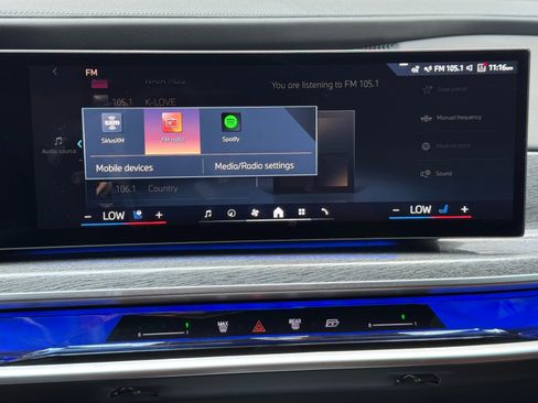 Used 2024 BMW i7 eDrive50 w/ M Sport Package RWD image 30