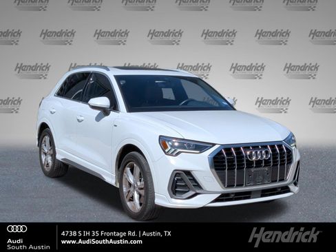 Certified 2023 Audi Q3 2.0T Premium w/ Convenience Package AWD/4WD image 1