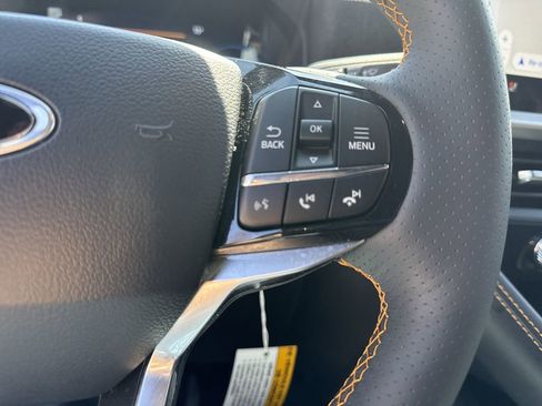 Used 2026 Ford Explorer Tremor w/ Tremor Convenience Package AWD/4WD image 23