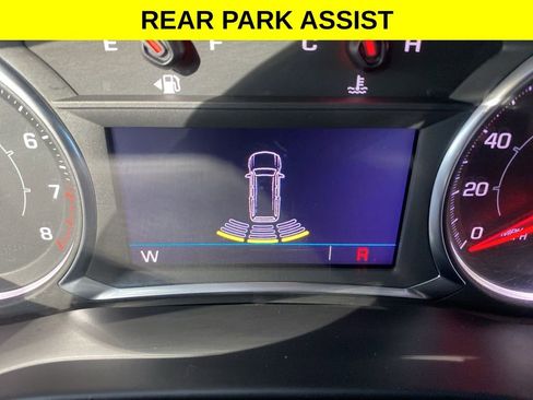 Used 2020 GMC Acadia SLE w/ Driver Convenience Package image 15