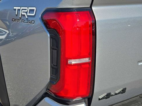 New 2025 Toyota Tacoma TRD Off-Road image 15