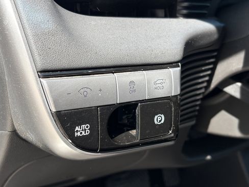 Used 2024 Hyundai Ioniq 5 Limited AWD/4WD image 17