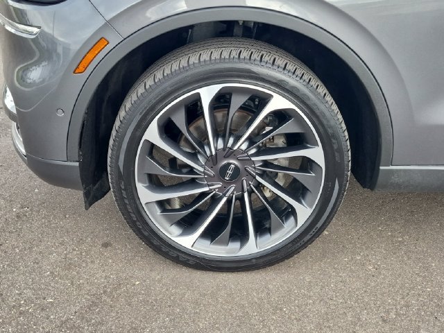 Used 2024 Lincoln Aviator Reserve w/ Equipment Group 201A AWD/4WD image 34