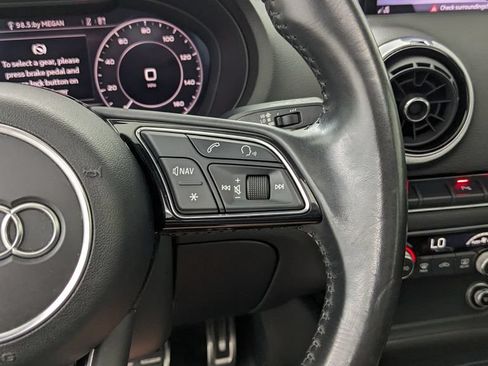 Used 2018 Audi A3 e-tron Prestige w/ Prestige Package FWD image 34
