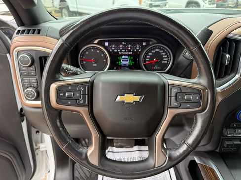 Used 2022 Chevrolet Silverado 1500 High Country w/ Safety Package II image 15