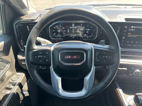 Used 2023 GMC Sierra 1500 SLT w/ SLT Premium Plus Package AWD/4WD image 19