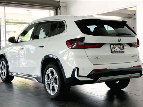 Used 2025 BMW X1 xDrive28i w/ Convenience Package AWD/4WD image 5