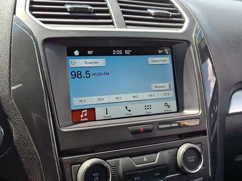 Used 2017 Ford Explorer XLT w/ Equipment Group 201A image 18