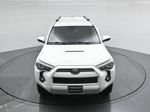 Used 2024 Toyota 4Runner TRD Off-Road image 36