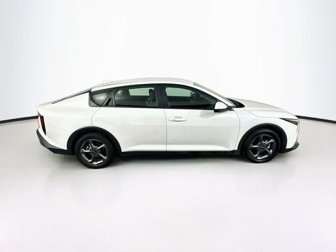 Used 2025 Kia K4 FWD image 10
