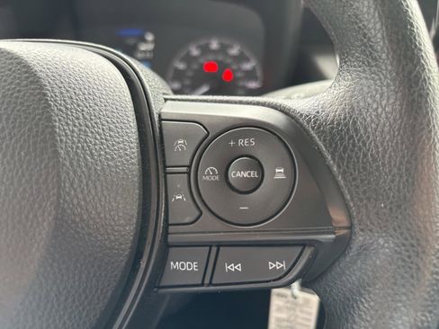 Certified 2024 Toyota Corolla LE image 17