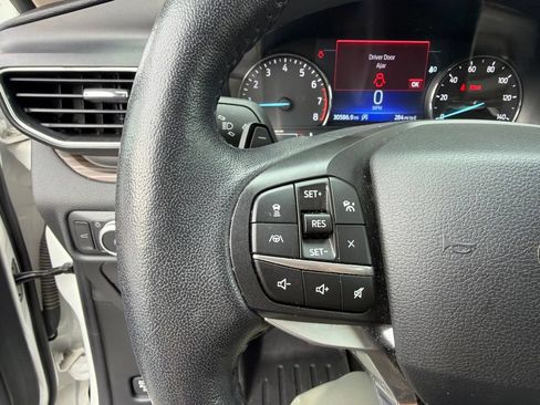 Used 2020 Ford Explorer Limited RWD image 19