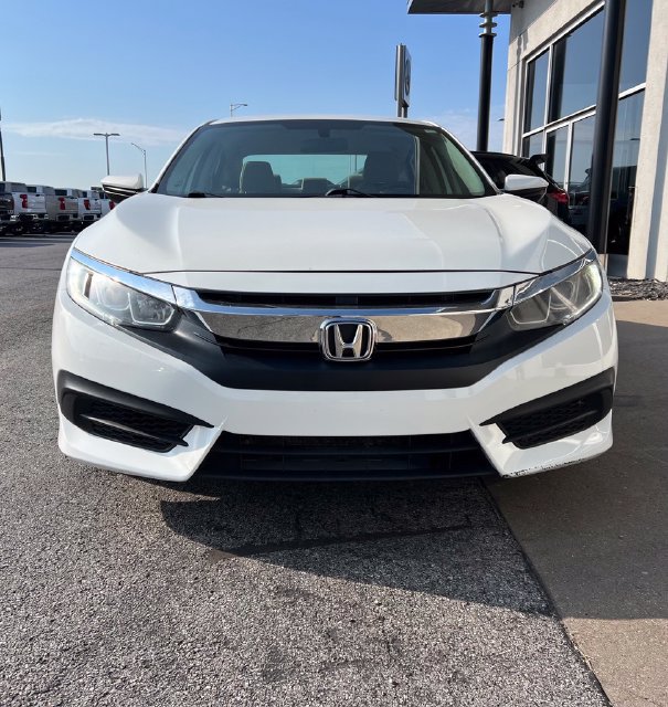 Used 2018 Honda Civic LX image 3