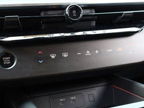 Used 2025 Nissan Murano SL AWD/4WD image 17