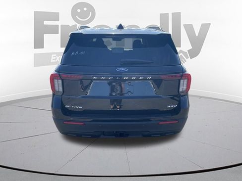 New 2026 Ford Explorer Active AWD/4WD image 6