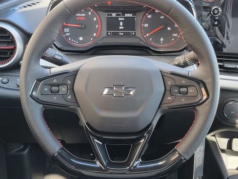 New 2026 Chevrolet Trax RS w/ Sunroof Package image 26