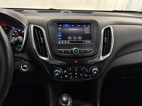 Used 2021 Chevrolet Equinox LT AWD/4WD image 36