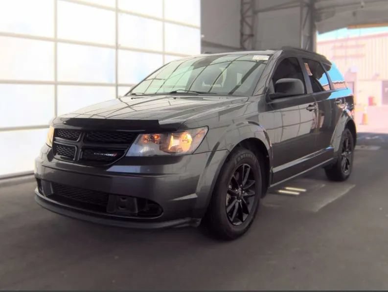 Used 2020 Dodge Journey SE w/ SE Popular Equipment Group FWD image 1