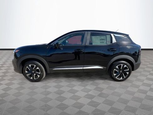 New 2025 Nissan Kicks SV image 4