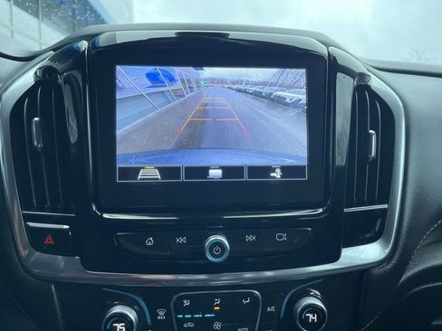 Certified 2021 Chevrolet Traverse LT image 15