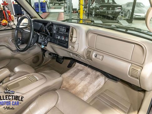 Used 1997 Chevrolet Suburban 2WD w/ Preferred Equipment Group 3 image 81