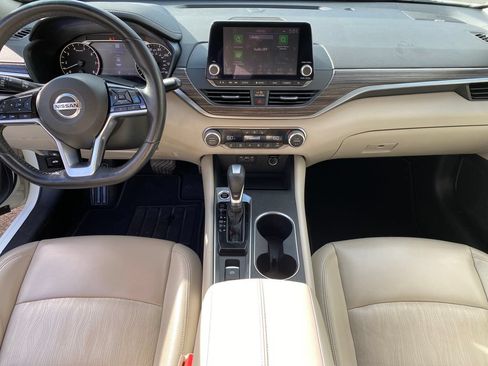 Used 2019 Nissan Altima 2.5 Platinum AWD/4WD image 30