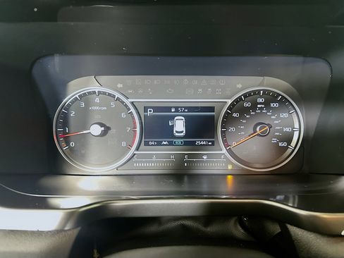 Used 2023 Kia Sorento LX FWD image 19
