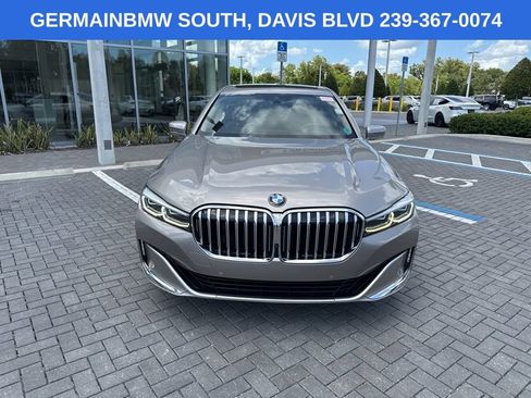 Used 2020 BMW 750i xDrive w/ Executive Package AWD/4WD image 16