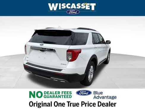 Certified 2022 Ford Explorer XLT w/ Equipment Group 202A image 29