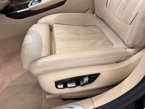 Used 2018 BMW 740e xDrive 740e xDrive iPerformance image 13