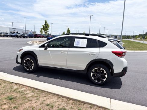 Used 2021 Subaru Crosstrek 2.0i Premium AWD/4WD image 5