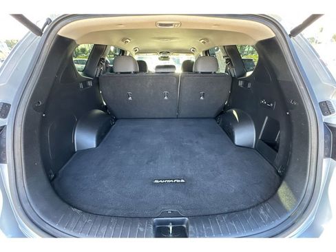 Used 2022 Hyundai Santa Fe SEL w/ Convenience Package image 17