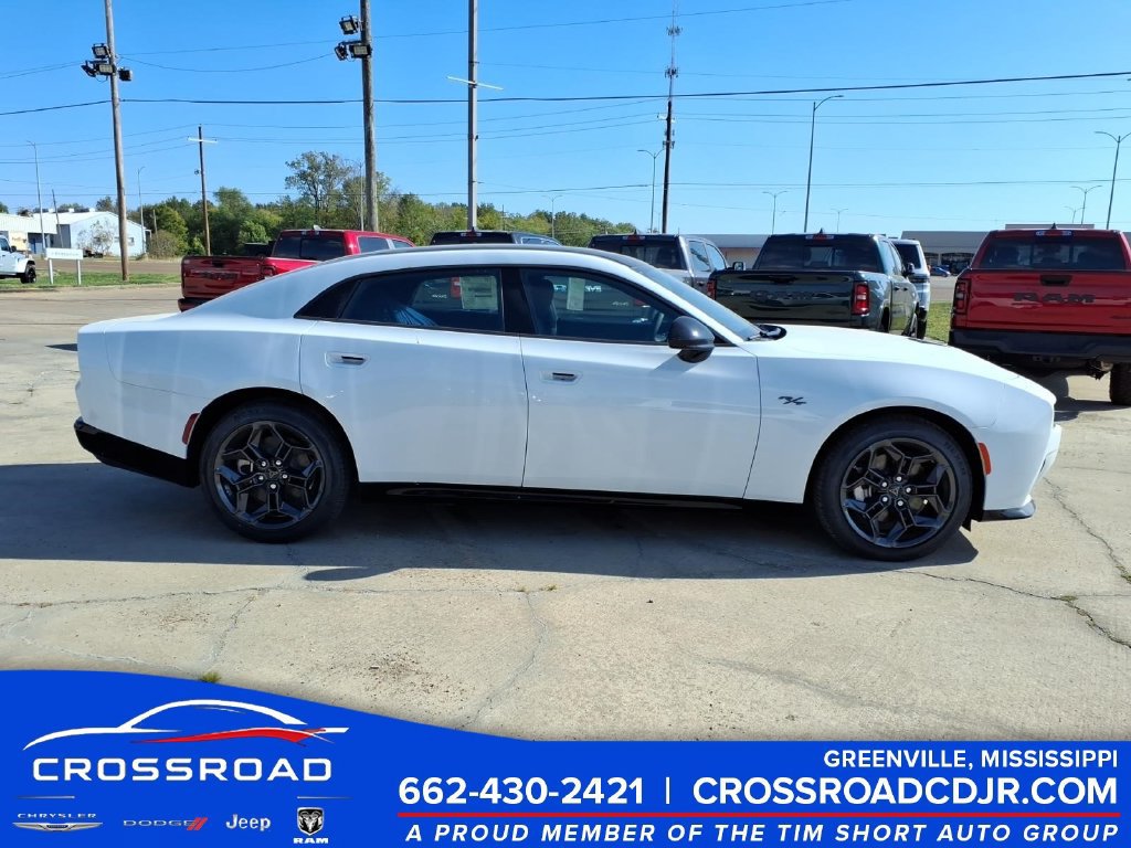 New 2026 Dodge Charger R/T w/ Blacktop Package AWD/4WD image 6