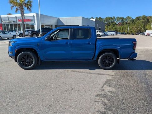 New 2026 Nissan Frontier SV image 6