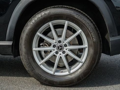 Certified 2024 Mercedes-Benz GLE 450e 4MATIC image 18