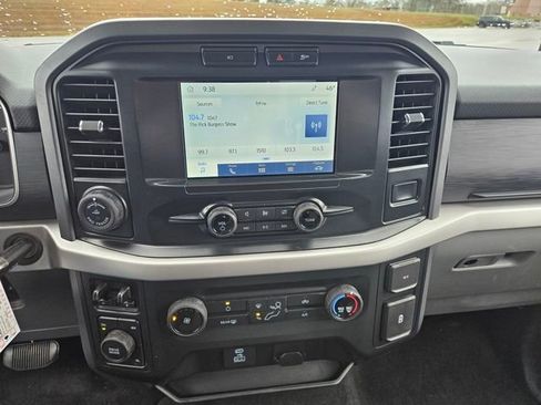 Used 2022 Ford F150 XLT w/ XTR Package image 18